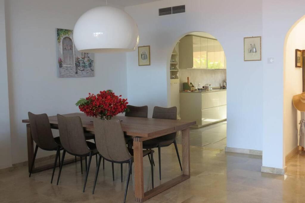 Luxury House With 3 Bedrooms, Sea Wiew And Swimming Pool In A Quiet Residence Puerto de Santiago  Exteriör bild