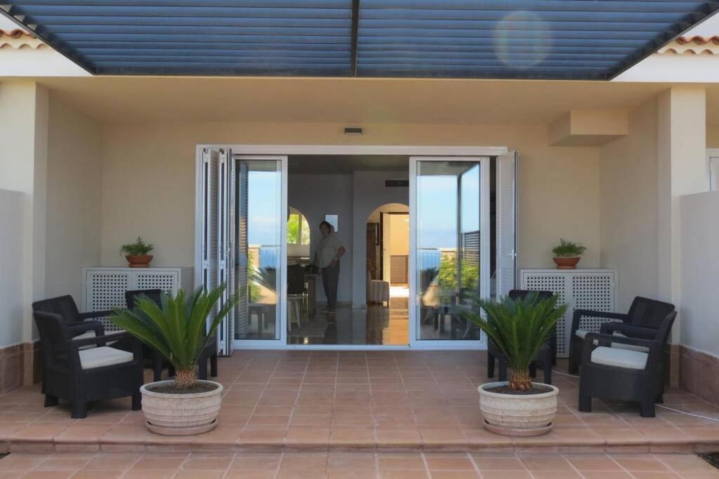Luxury House With 3 Bedrooms, Sea Wiew And Swimming Pool In A Quiet Residence Puerto de Santiago  Exteriör bild